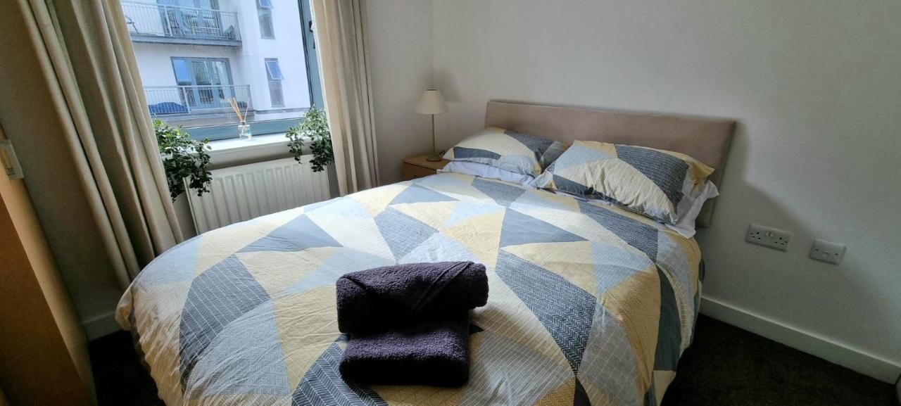 360 Serviced Accommodations - Colchester Marine Quay - 1 Double Bedroom Apartment エクステリア 写真